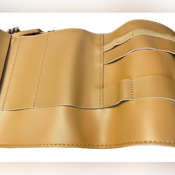 Glass Ladder & Co Tech Organizer - Picture 7 of 9